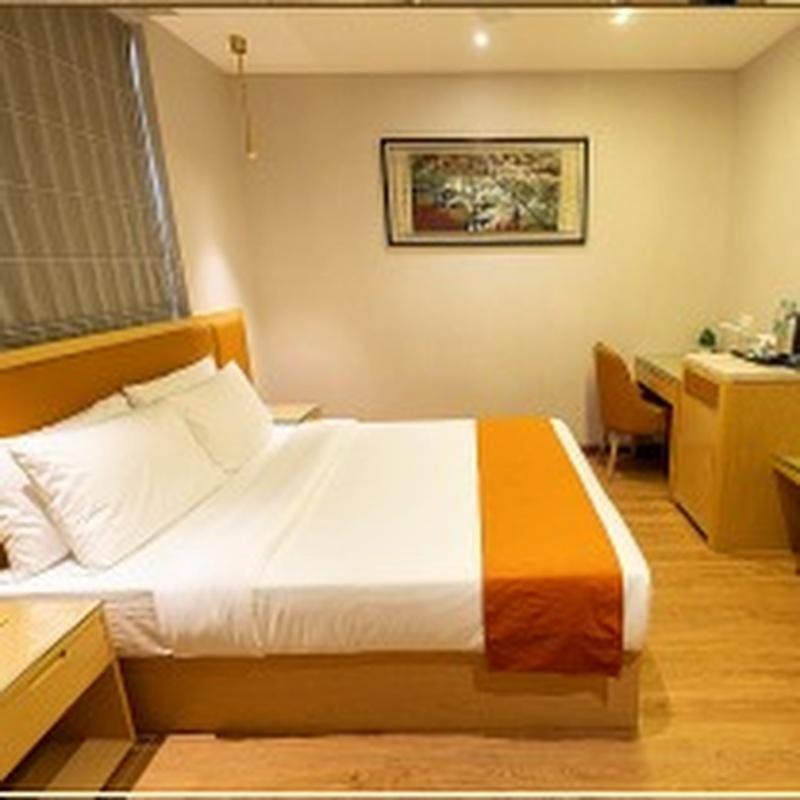 The Bastion Hotell Bhopal Eksteriør bilde